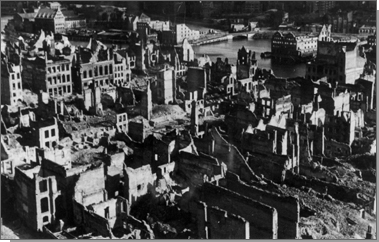 Odbudowa Głównego Miasta w Gdańsku w latach 1945–1960